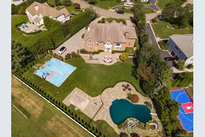 26 Legends Circle, Melville, NY 11747 - Photo 33