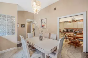 15 Edwin Ave, Patchogue, NY 11772 - Photo 11