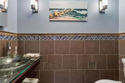 545 W Broadway #A, Long Beach, NY 11561 - Photo 17