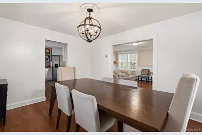 29 Saint Joseph Street, New Rochelle, NY 10805 - Photo 3