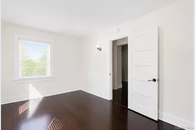 29 Saint Joseph Street, New Rochelle, NY 10805 - Photo 11
