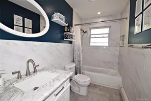 27 Naples Ave, Central Islip, NY 11722 - Photo 15