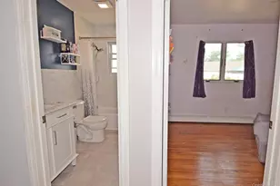 27 Naples Ave, Central Islip, NY 11722 - Photo 13
