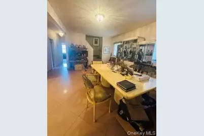 9404 157th Avenue, Howard Beach, NY 11414 - Photo 11