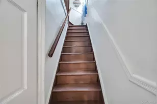 105-30 Van Wyck Expy, Richmond Hill, NY 11419 - Photo 19