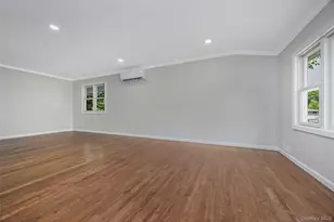 145 Lenore Ln, Centereach, NY 11720 - Photo 5