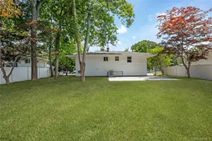 145 Lenore Ln, Centereach, NY 11720 - Photo 25