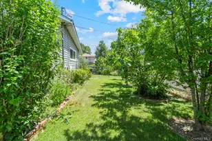 1 Hale Pl, Roosevelt, NY 11575 - Photo 25