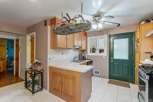 1 Hale Pl, Roosevelt, NY 11575 - Photo 9