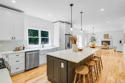 17 Esplanade Drive, Patchogue, NY 11772 - Photo 9