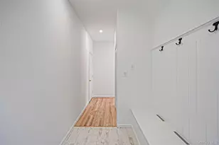 17 Esplanade Dr, Patchogue, NY 11772 - Photo 35