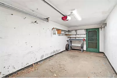 4118 Murdock Avenue, Bronx, NY 10466 - Photo 35