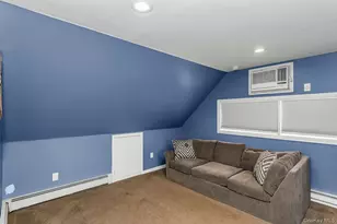 9 Deep Ln, Wantagh, NY 11793 - Photo 21