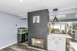 9 Deep Ln, Wantagh, NY 11793 - Photo 7