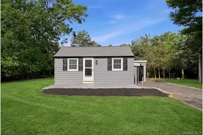 902 Old Medford Avenue, Medford, NY 11763 - Photo 1