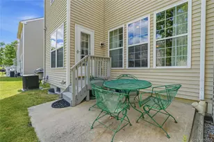 6 Bainbridge Pl, Newburgh, NY 12550 - Photo 11
