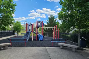 6 Bainbridge Pl, Newburgh, NY 12550 - Photo 29