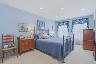 6 Bainbridge Pl, Newburgh, NY 12550 - Photo 17