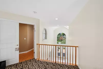 1319 Auerbach Avenue, Hewlett, NY 11557 - Photo 13