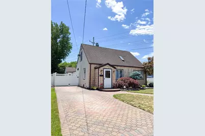 2 Irvington Street, Valley Stream, NY 11581 - Photo 1