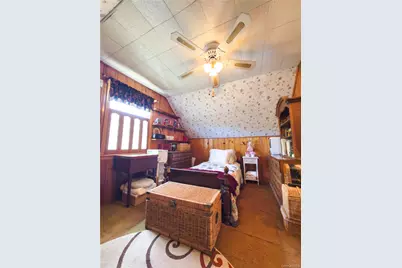 2 Irvington Street, Valley Stream, NY 11581 - Photo 23