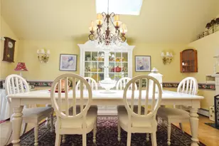 2 Irvington St, Valley Stream, NY 11581 - Photo 13