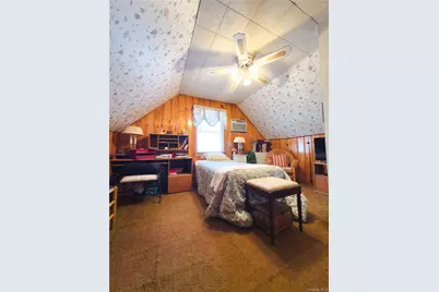 2 Irvington Street, Valley Stream, NY 11581 - Photo 21