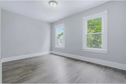70 Vandeusen Street, Kingston, NY 12401 - Photo 11