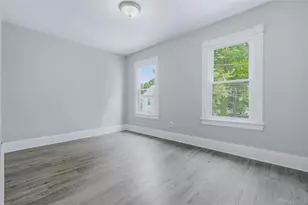 70 Van Deusen St, Kingston, NY 12401 - Photo 11