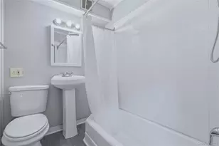 70 Van Deusen St, Kingston, NY 12401 - Photo 17