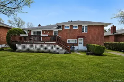 360 Terrace Avenue, Garden City, NY 11530 - Photo 13