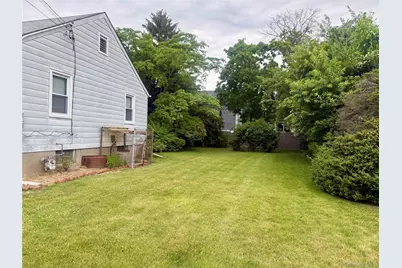 1777 Stone Avenue, East Meadow, NY 11554 - Photo 5