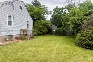 1777 Stone Ave, East Meadow, NY 11554 - Photo 5
