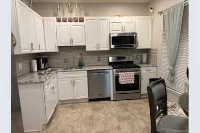 843 Spring Lake Drive, Middle Island, NY 11953 - Photo 11