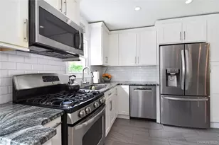 119 Candlewood Dr, Yonkers, NY 10710 - Photo 5