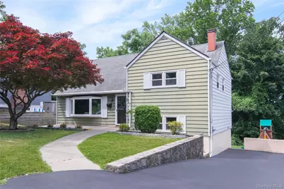 119 Candlewood Drive, Yonkers, NY 10710 - Photo 1