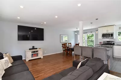 119 Candlewood Drive, Yonkers, NY 10710 - Photo 7