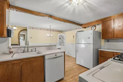 331 Kings Highway, Tappan, NY 10983 - Photo 9