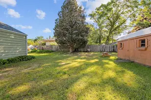 16 Brushwood Dr, Shirley, NY 11967 - Photo 27
