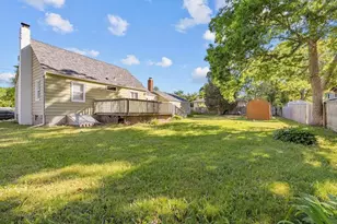16 Brushwood Dr, Shirley, NY 11967 - Photo 29
