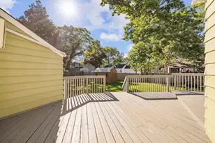 16 Brushwood Dr, Shirley, NY 11967 - Photo 23