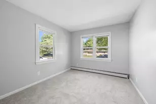 16 Brushwood Dr, Shirley, NY 11967 - Photo 17