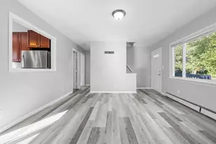 16 Brushwood Dr, Shirley, NY 11967 - Photo 9