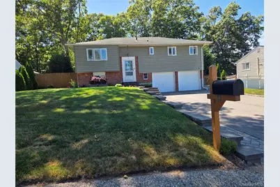 12 Wayside Lane, Smithtown, NY 11787 - Photo 1