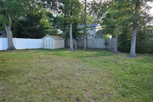 12 Wayside Ln, Smithtown, NY 11787 - Photo 13