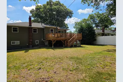 12 Wayside Lane, Smithtown, NY 11787 - Photo 15