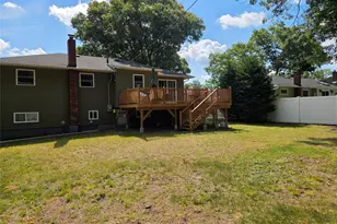 12 Wayside Ln, Smithtown, NY 11787 - Photo 15