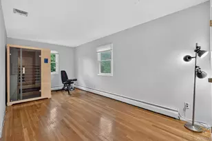 40 Pittoni Dr, Commack, NY 11725 - Photo 21