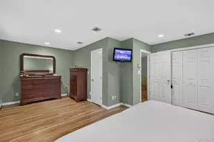 40 Pittoni Dr, Commack, NY 11725 - Photo 15