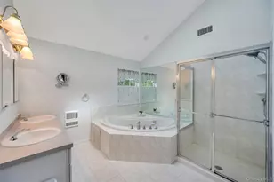 75 Apple Ln, Medford, NY 11763 - Photo 37